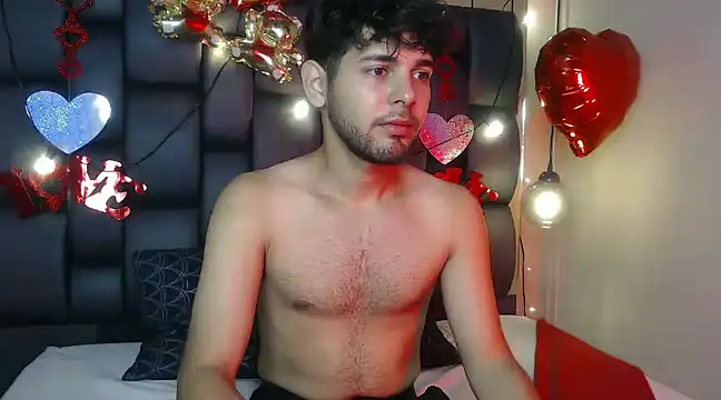 Snapshot of Samir_bear chatting on 02-13-25, 12:21 Samir bear online show from 02-13-25, 12:21