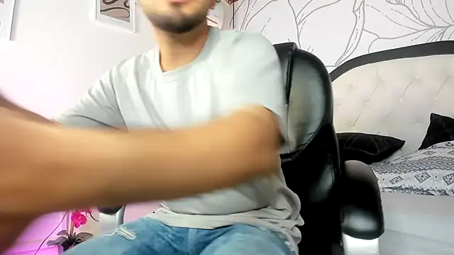 Samir bear online show from 02-25-26, 12:49