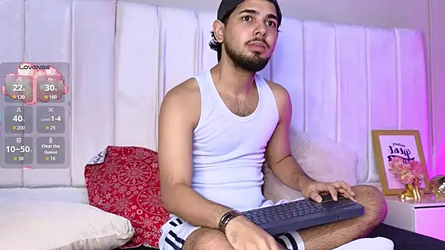 Samir bear online show from 11-11-25, 12:55