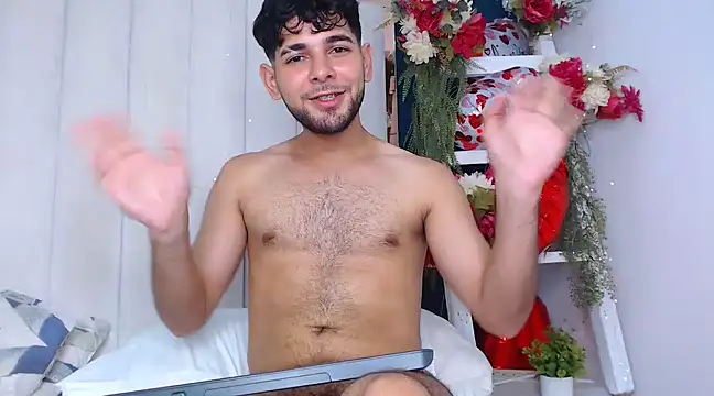 Snapshot of Samir_bear chatting on 02-25-25, 12:27 Samir bear online show from 02-25-25, 12:27
