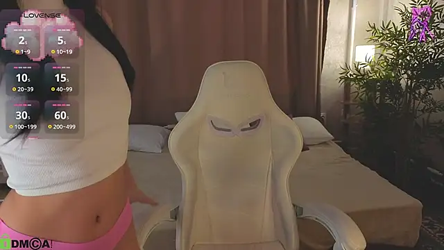 Cheryl  Brown online show from 04-05-26, 01:45