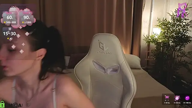 Cheryl  Brown online show from 04-11-26, 01:57