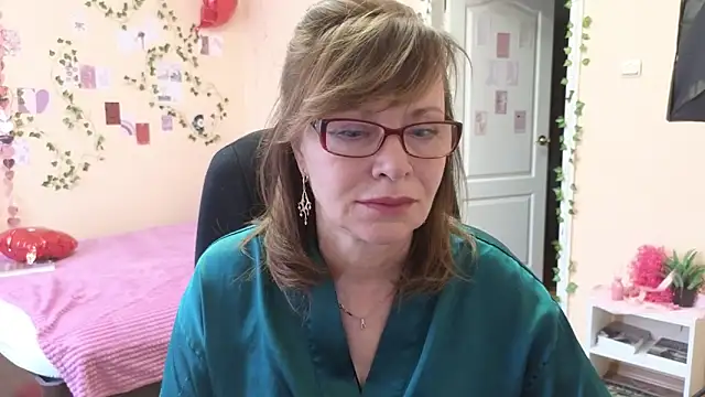 Miss Moren online show from 03-26-26, 06:22