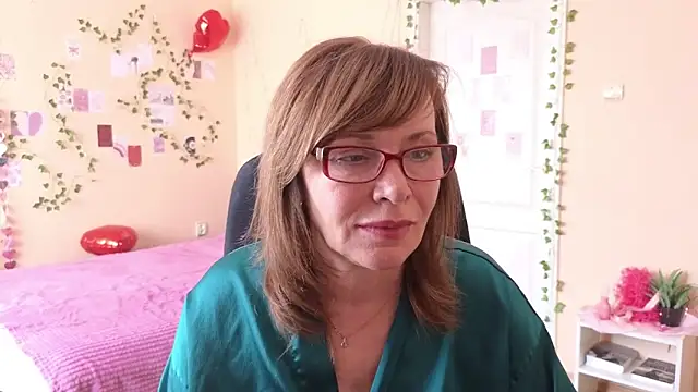 Miss Moren online show from 03-27-26, 07:50