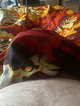 makedaddyhappy6 online show from 12-18-25, 10:19