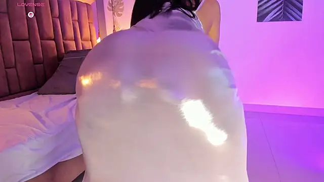 victoriaroyce1 online show from 11-07-25, 01:15