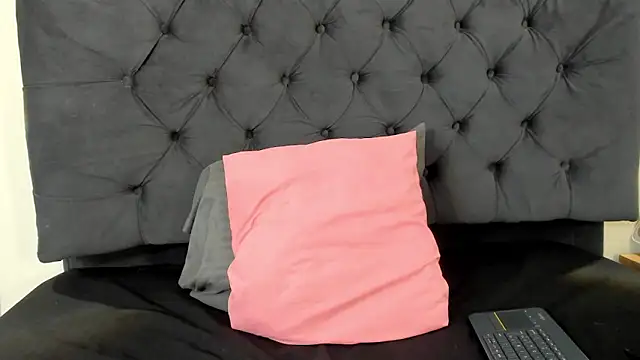 BrithanySummer online show from 10-04-25, 08:43