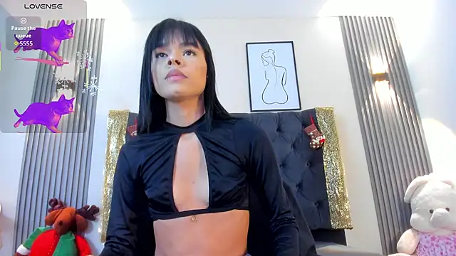 BrithanySummer online show from 11-30-25, 04:13