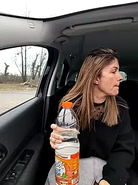 sansan2411 online show from 01-07-26, 01:38