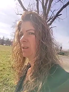 sansan2411 online show from 02-23-26, 12:50