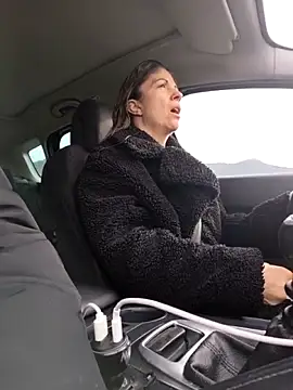 sansan2411 online show from 02-15-26, 09:52