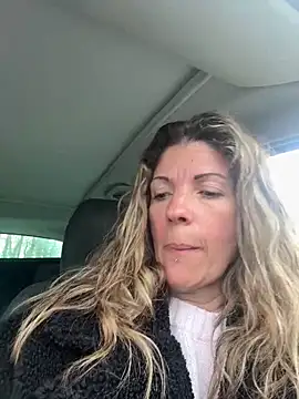 sansan2411 online show from 03-28-26, 01:01