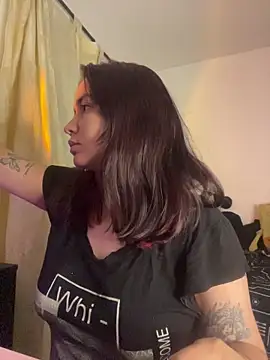 Ema kraus online show from 03-28-26, 01:39