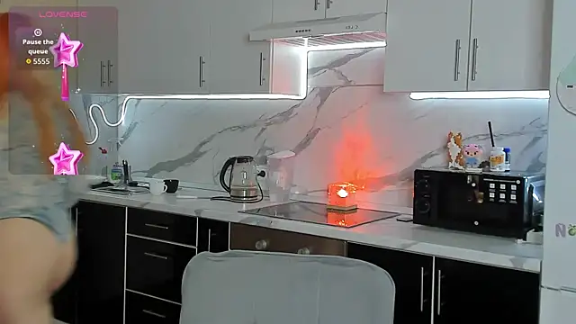 Sweet white chocolate online show from 11-21-25, 08:46