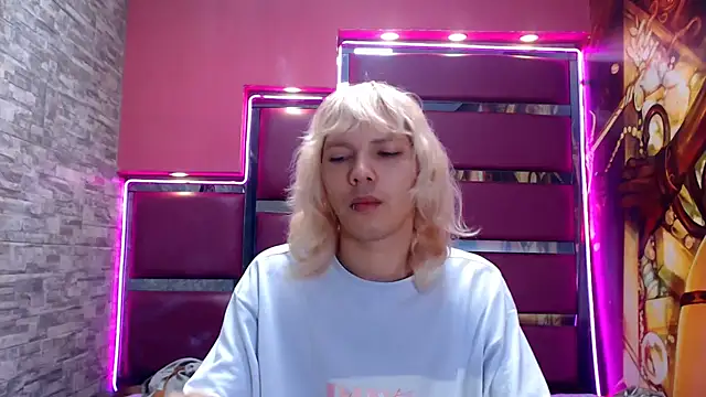 perfectlump online show from 10-15-25, 01:30