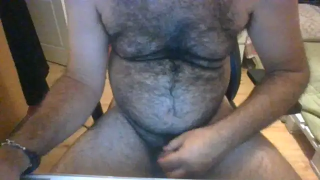 Snapshot of pepito82800 chatting on 05-31-26, 02:06 pepito82800 online show from 05-31-26, 02:06