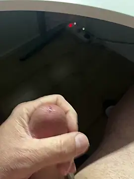 mikiss789 online show from 04-20-26, 03:31