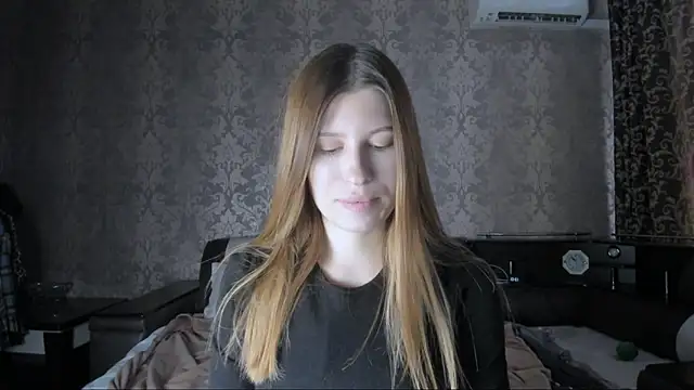 Snapshot of Agnes_Allenn chatting on 09-28-25, 10:11 Agnes Allenn online show from 09-28-25, 10:11