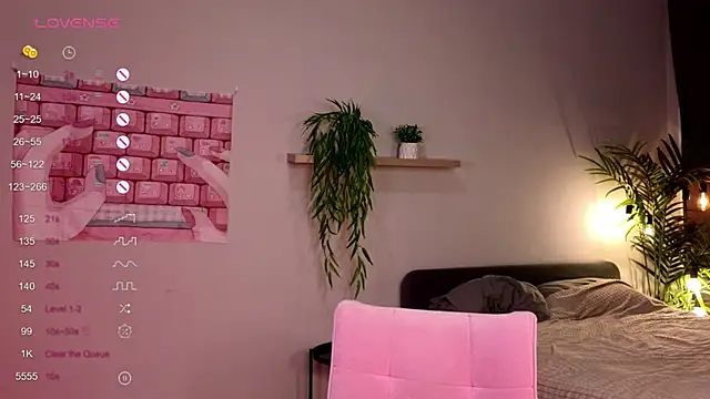 YumiYammy online show from 03-17-25, 02:08