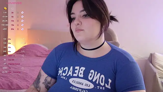 YumiYammy online show from 03-31-26, 05:59