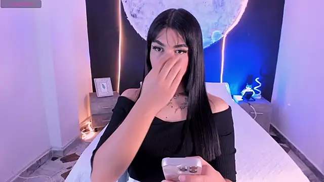 RoseCassie online show from 12-02-25, 01:57