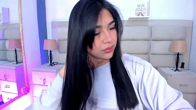 RoseCassie online show from 09-26-25, 01:18