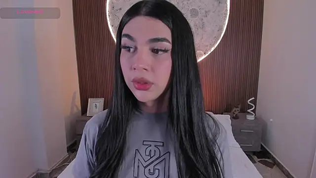 RoseCassie online show from 01-18-26, 02:42