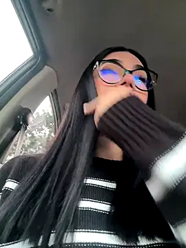 RoseCassie online show from 10-21-25, 12:37