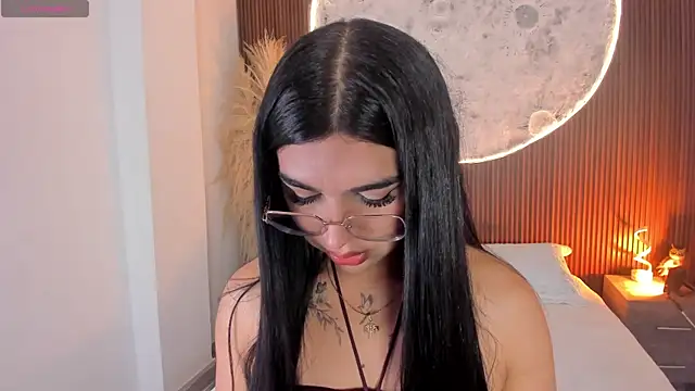 RoseCassie online show from 02-05-26, 01:40