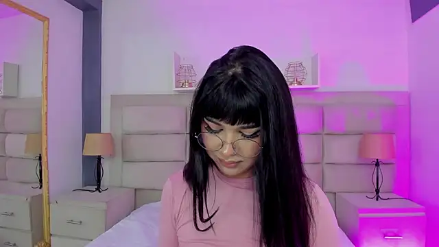 RoseCassie online show from 02-26-25, 04:49