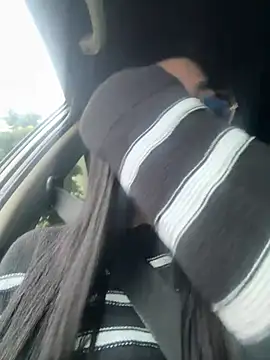 RoseCassie online show from 01-12-26, 12:01