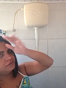 ppatriciarabello online show from 11-12-25, 01:26