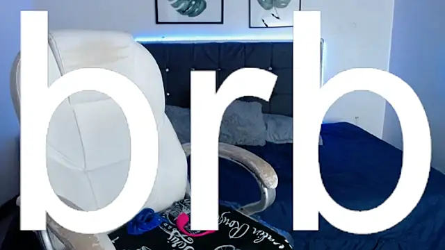 mia collens online show from 11-27-25, 02:34