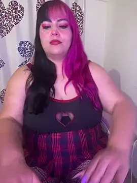 Snapshot of Pinky-Flower chatting on 02-12-25, 04:01 Pinky-Flower online show from 02-12-25, 04:01