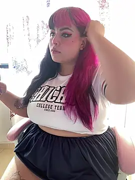 Snapshot of Pinky-Flower chatting on 02-04-25, 08:38 Pinky-Flower online show from 02-04-25, 08:38