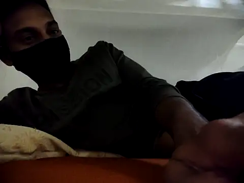 Treccy 91 online show from 10-18-25, 07:27