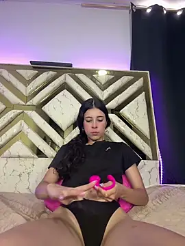 evaFiore online show from 03-12-26, 07:51