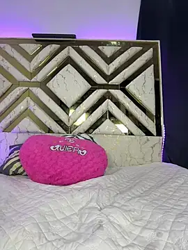 evaFiore online show from 03-13-26, 07:30