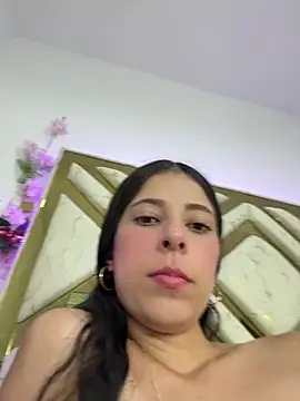 evaFiore online show from 02-10-26, 10:09