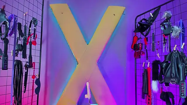 MrAlexia Queen BDSM online show from 01-31-25, 03:55