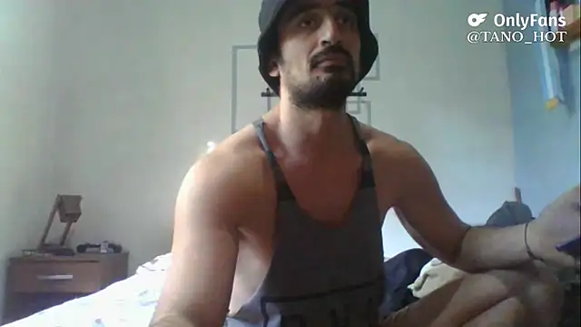 Snapshot of italianbighorse22 chatting on 10-20-25, 08:09 italianbighorse22 online show from 10-20-25, 08:09