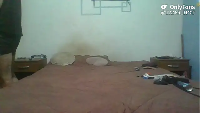 Snapshot of italianbighorse22 chatting on 11-11-25, 05:02 italianbighorse22 online show from 11-11-25, 05:02