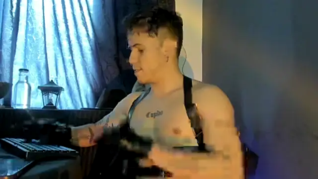 Snapshot of Antonello_Vannucci chatting on 11-09-25, 04:00 Antonello Vannucci online show from 11-09-25, 04:00