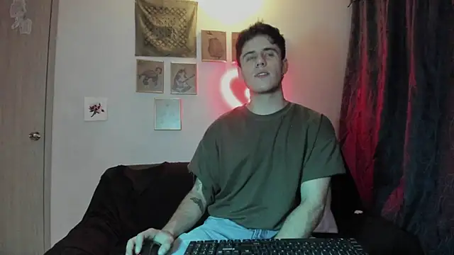 Snapshot of Antonello_Vannucci chatting on 12-28-24, 11:16 Antonello Vannucci online show from 12-28-24, 11:16