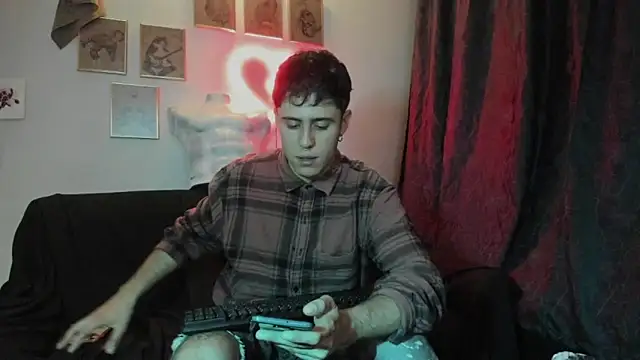 Snapshot of Antonello_Vannucci chatting on 12-27-24, 09:11 Antonello Vannucci online show from 12-27-24, 09:11