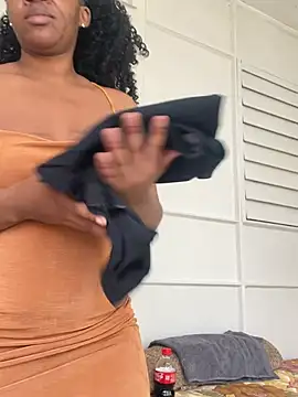 beverlyxxxx online show from 03-18-25, 11:33