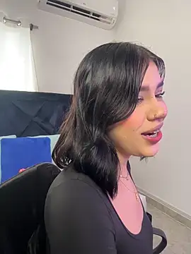 Lily Woodz online show from 02-15-26, 02:38