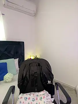 Lily Woodz online show from 02-24-26, 07:04