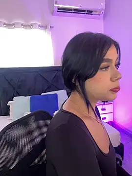 Lily Woodz online show from 07-19-26, 02:36