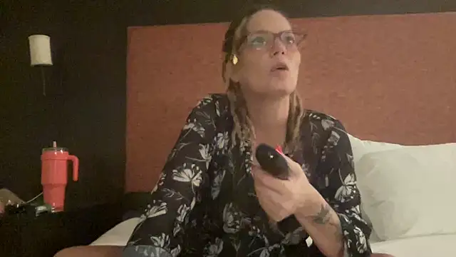 skarfos1babe69 online show from 12-27-24, 03:53